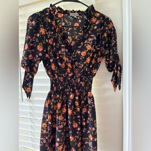 Cute and flirty spring dress 🌹